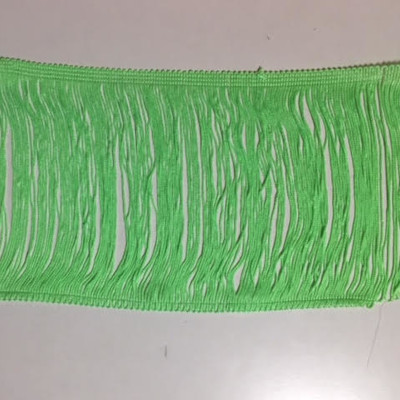Neon színű hurkolt végű rojt 15cm hosszú - VERDE